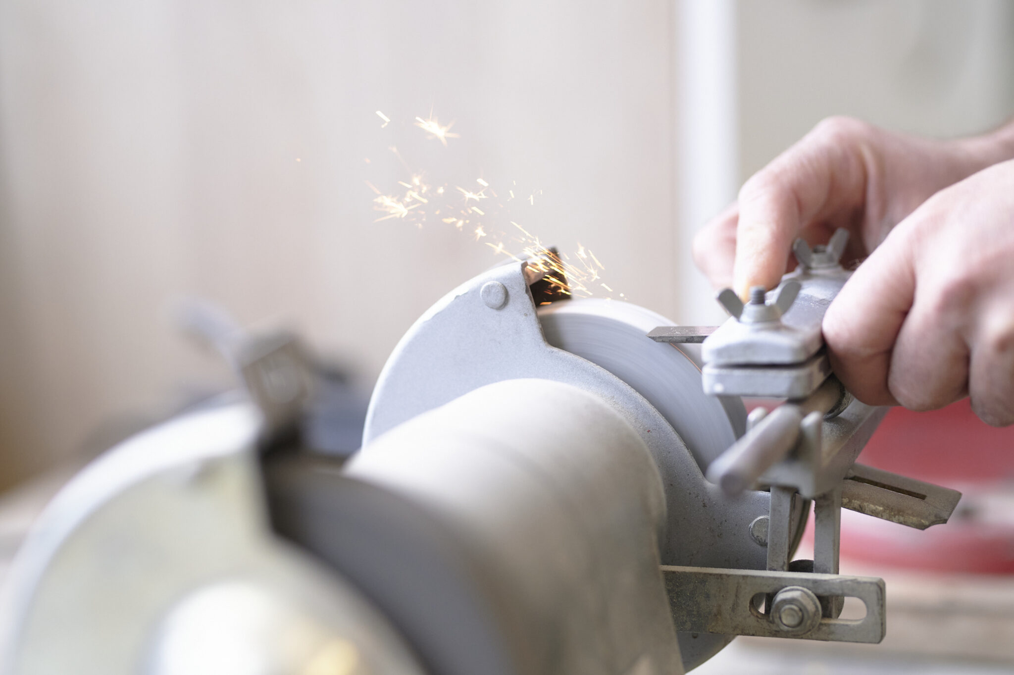 Werkzeug schärfen in der Holzwerkstatt